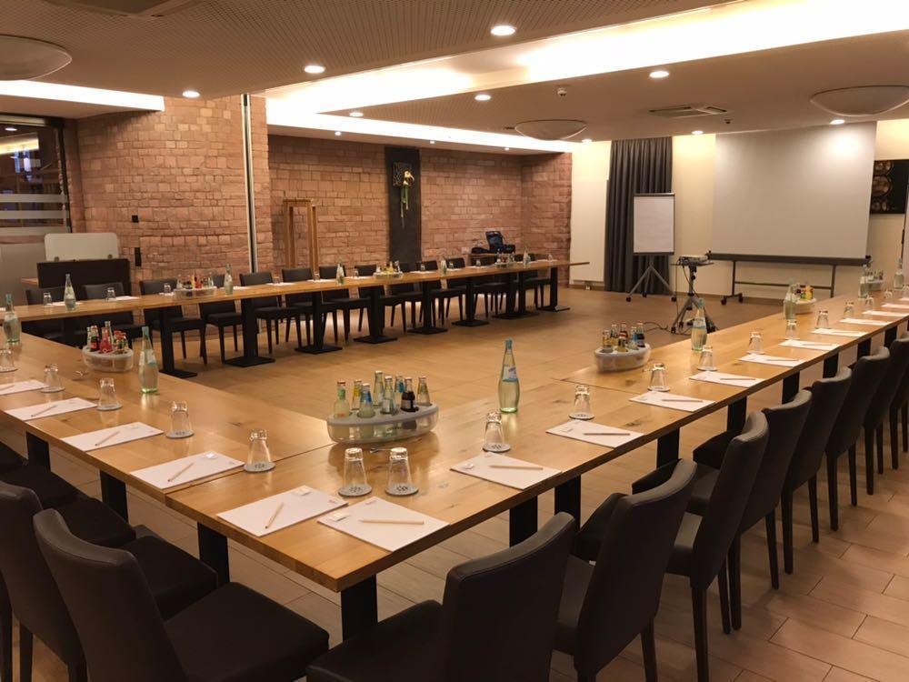 מלון Gensingen Sutter'S Landhaus מראה חיצוני תמונה